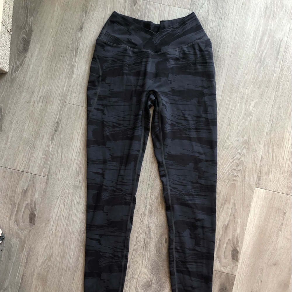 Alphalete leggings